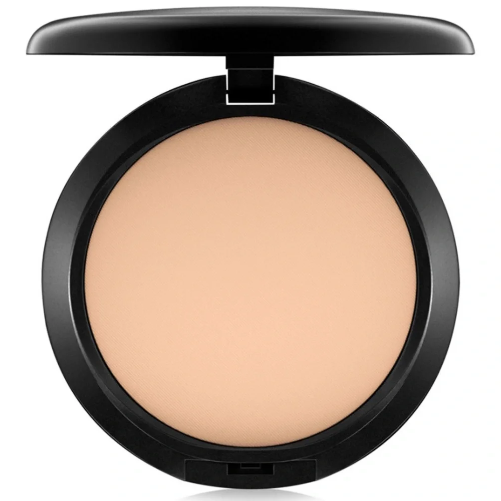 M·A·C Studio Fix Powder Plus Foundation, powder/foundation, 24-hr shade: NW18